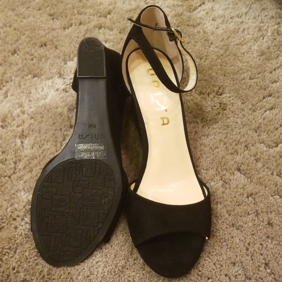 New Unisa suede wedge shoes - Picture 3 of 3